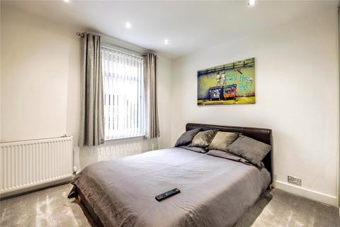 undefined, Burns Avenue, Stirlingshire FK3