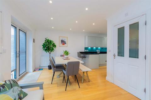 3 bedroom detached house for sale, Lillibrooke Crescent, Maidenhead