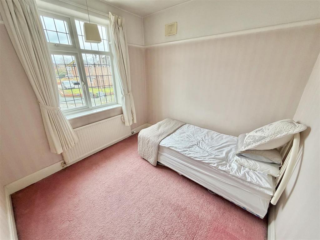 Bed 3