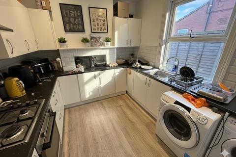 undefined, Hitchin Road, Luton, Bedfordshire, LU2 7ST