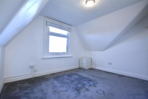 1 bedroom apartment to rent, 87 Warley Hill, Warley, Brentwood