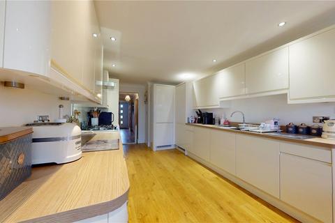 3 bedroom chalet for sale, Princess Margaret Road, Linford, Essex, SS17