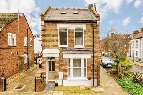 2 bedroom flat for sale, Thorparch Road, London SW8