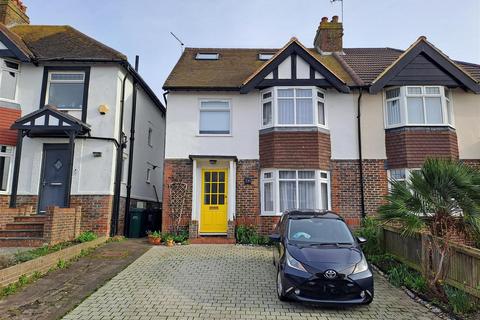 4 bedroom house for sale, Reading Road, Brighton
