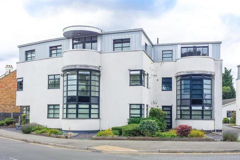 undefined, Thorndon Avenue, Brentwood