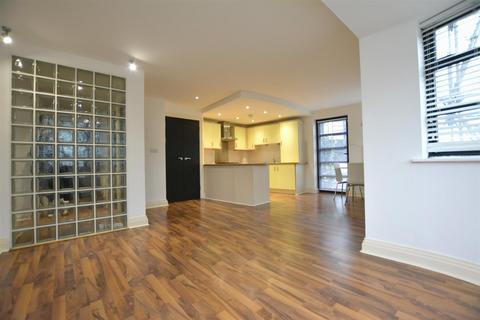 undefined, Thorndon Avenue, Brentwood