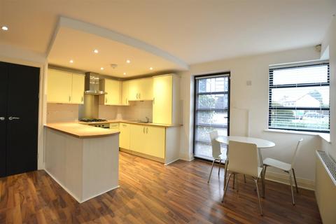 undefined, Thorndon Avenue, Brentwood