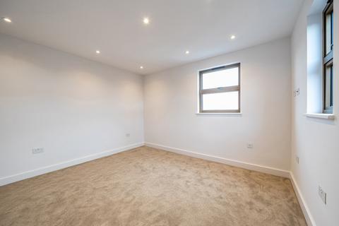 2 bedroom apartment to rent, Cricklewood Broadway, London, NW2