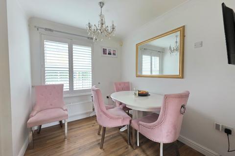 3 bedroom detached house for sale, Cavendish Way, Aylesbury