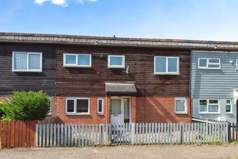 3 bedroom terraced house for sale, St. Martins Way, Thetford