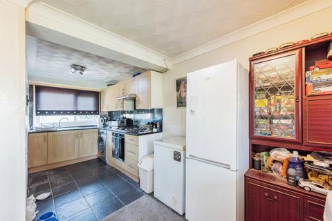 3 bedroom terraced house for sale, St. Martins Way, Thetford