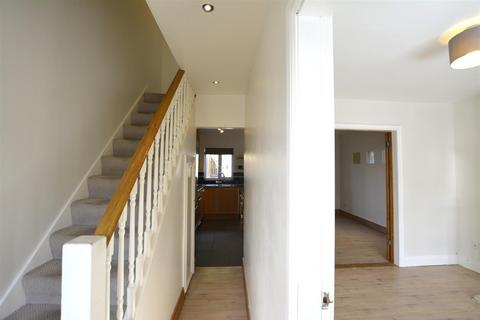 undefined, Kings Chase, Brentwood