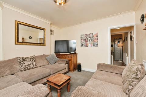 3 bedroom terraced house for sale, Princes Road, PETERBOROUGH