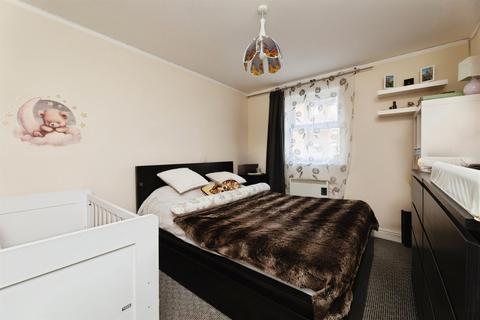 undefined, Tanner Street, Barking