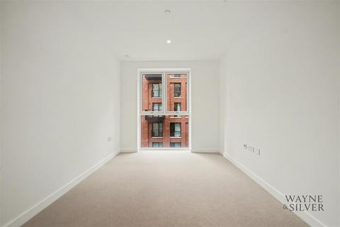 1 bedroom apartment to rent, Parkview Avenue, Brent Cross, NW2