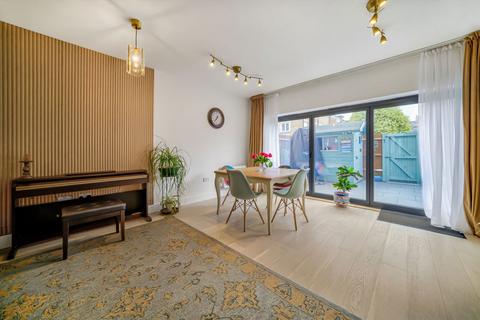 4 bedroom house for sale, Marbaix Gardens, Isleworth TW7