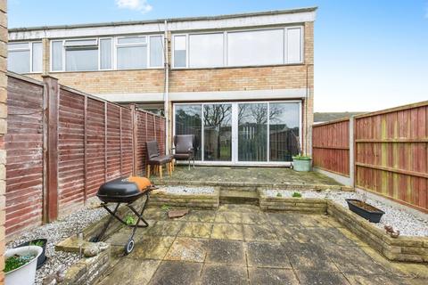 3 bedroom end of terrace house for sale, Gloucester Way, Thetford