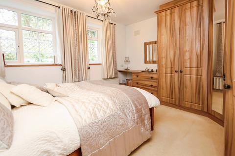 2 bedroom apartment for sale, Farley Lane, Romsley, Halesowen