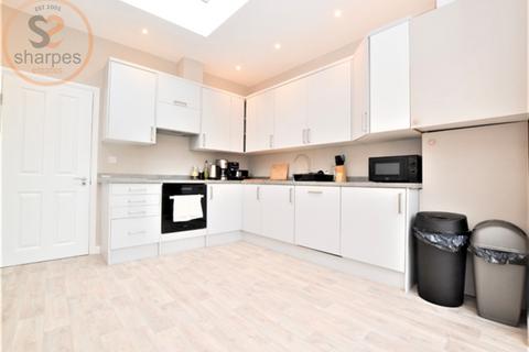 5 bedroom house to rent, Durnsford Road, Wimbledon Park, London