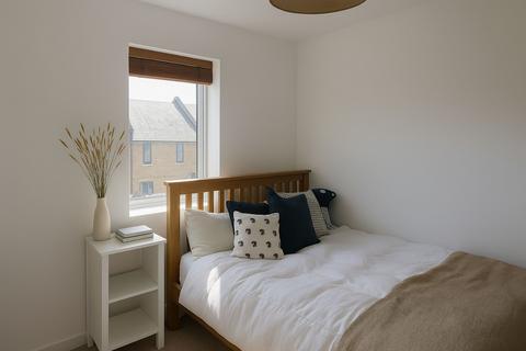 4 bedroom terraced house to rent, Alice Bell Close, Cambridge, CB4