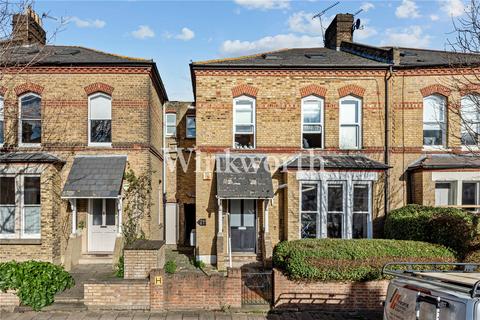 3 bedroom ground floor flat for sale, Finsbury Park Road, London, N4