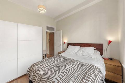 1 bedroom flat for sale, Addison Gardens, Kensington, London