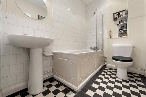 1 bedroom flat for sale, Addison Gardens, Kensington, London