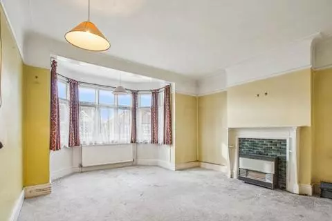 4 bedroom semi-detached house for sale – pohled 5