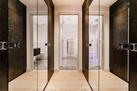 4 bedroom flat for sale, Iverna Court, Kensington, London