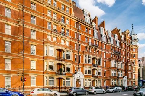 undefined, Iverna Court, Kensington, London