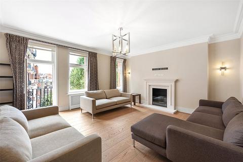 undefined, Iverna Court, Kensington, London