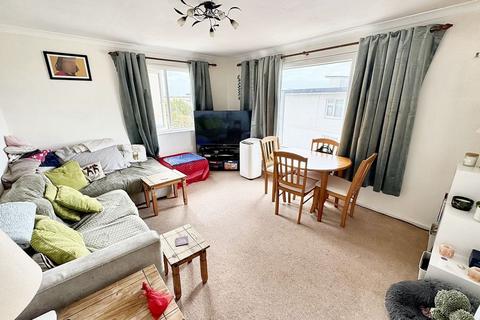 2 bedroom flat for sale, Carteret Court, Bagatelle Road JE2