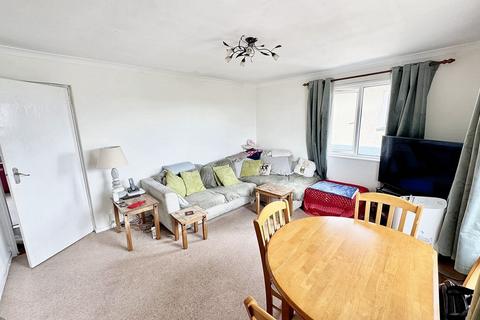 2 bedroom flat for sale, Carteret Court, Bagatelle Road JE2