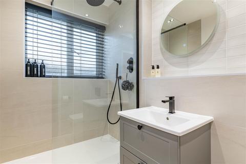3 bedroom semi-detached house for sale, Stonecroft Road, Leyland