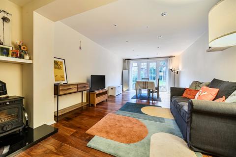 undefined, Chase Road, London