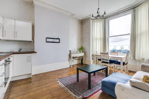 2 bedroom flat for sale, Chiswick High Road, London