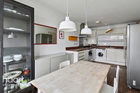 2 bedroom flat for sale, Anerley Station Road, LONDON