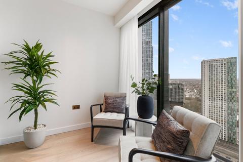 1 bedroom house to rent, River Park Tower, 1 Nine Elms Lane, London