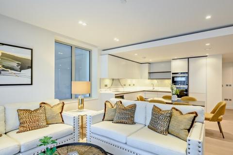 3 bedroom apartment to rent, Edgware Road, London W2