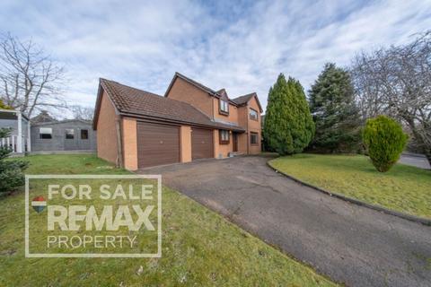 Easterfield Court, Livingston EH54