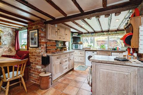 5 bedroom detached house for sale, Common Road, Shelfanger, Diss