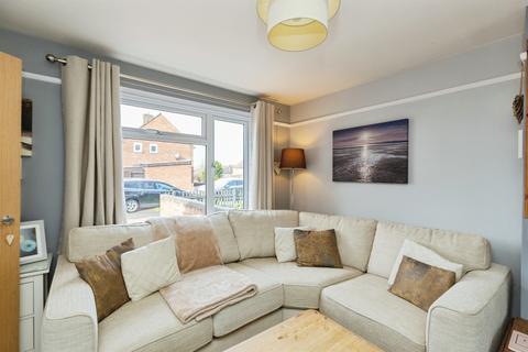 3 bedroom semi-detached house for sale, Queens Close, Thame