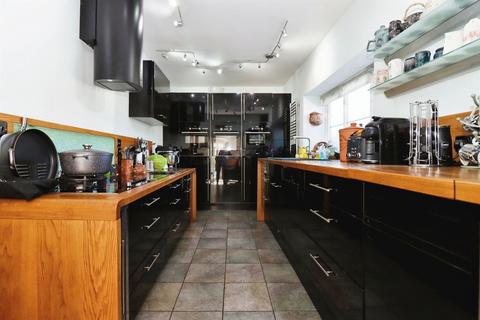 undefined, The Plain, Hawkesbury Upton, Badminton
