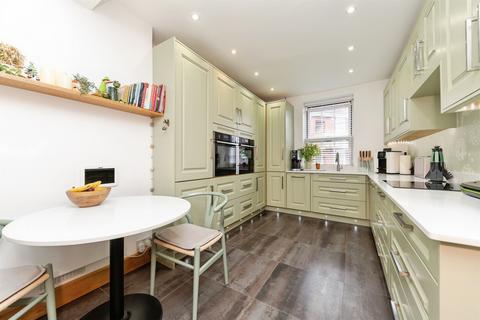 2 bedroom apartment for sale, Leys Avenue, Letchworth Garden City