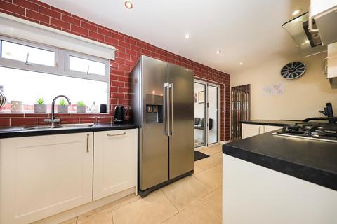 undefined, Sundour Crescent, Wednesfield, Wolverhampton