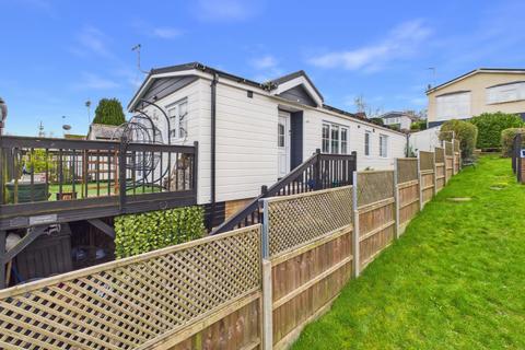 2 bedroom detached house for sale, Old Sax Lane, Chartridge, Chesham, Buckinghamshire, HP5