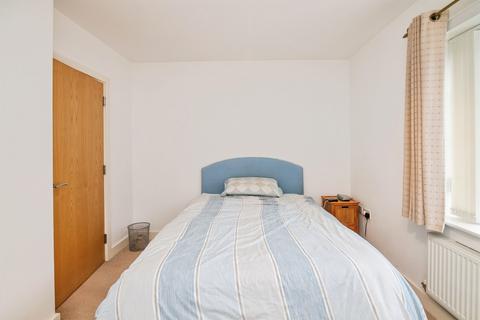2 bedroom flat for sale, Donnington Court, Dudley