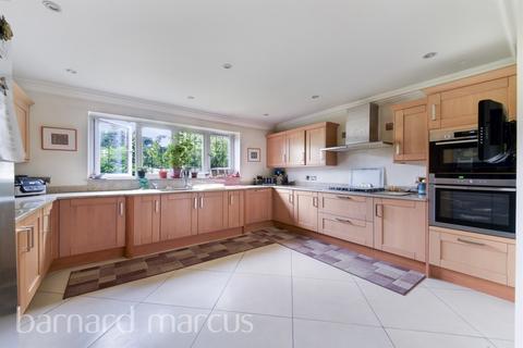 6 bedroom detached house for sale, Wickham Road, Croydon