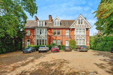 Doods Road, Reigate