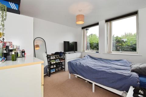 2 bedroom apartment for sale, Honeywell Close, Oadby, Leicester